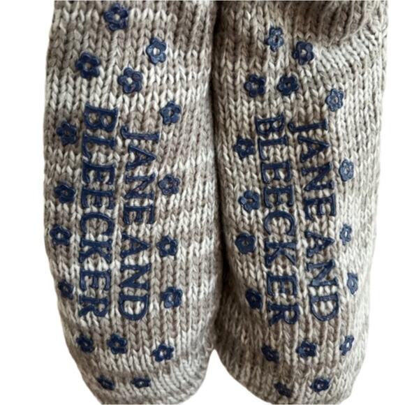 Jane And Bleecker Sherpa Fleece Lined Cable Knit Slipper Socks NWOT NAVY/Gray - Picture 2 of 6